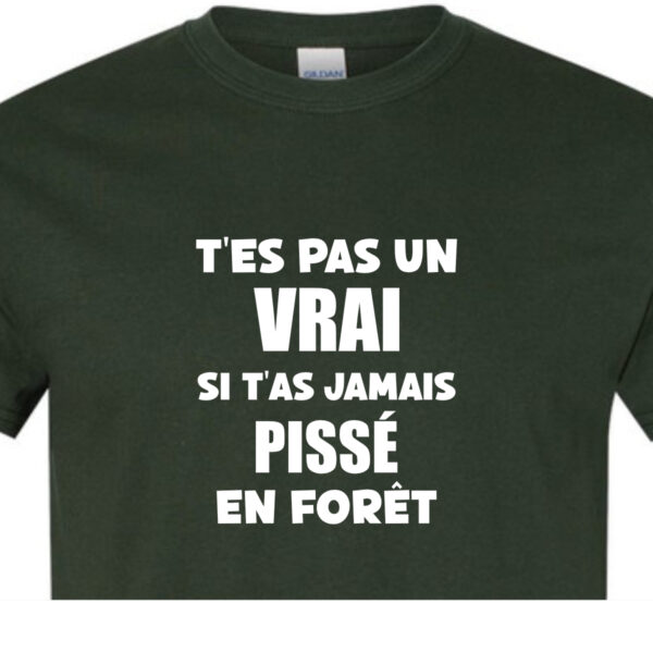 T'es pas un vrai si t'as jamais pissé en forêt